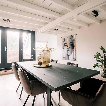 Xxl Loft Center Willem 2 Apartment