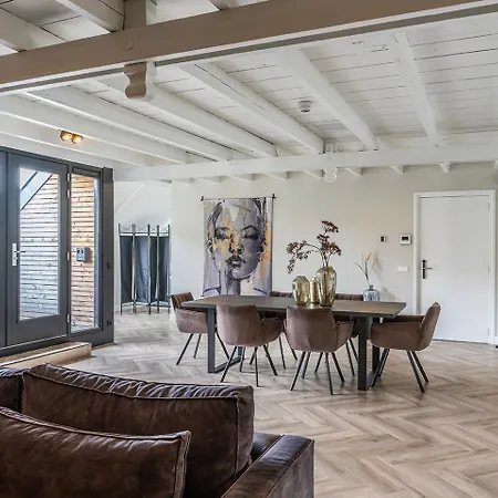 Xxl Loft Center Willem 2 * Tilburg